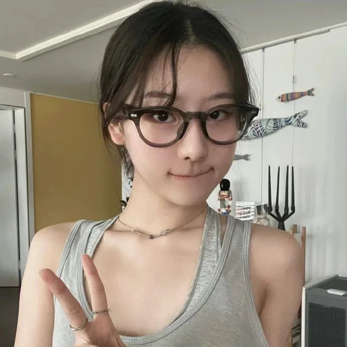 如蝶翩翩